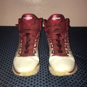 Under Armour Clutchfit Drive basketball shoes